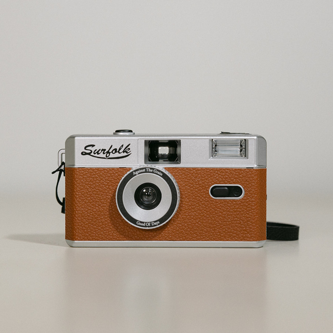 Surfolk：海岸で使える再利用可能なフィルムカメラ