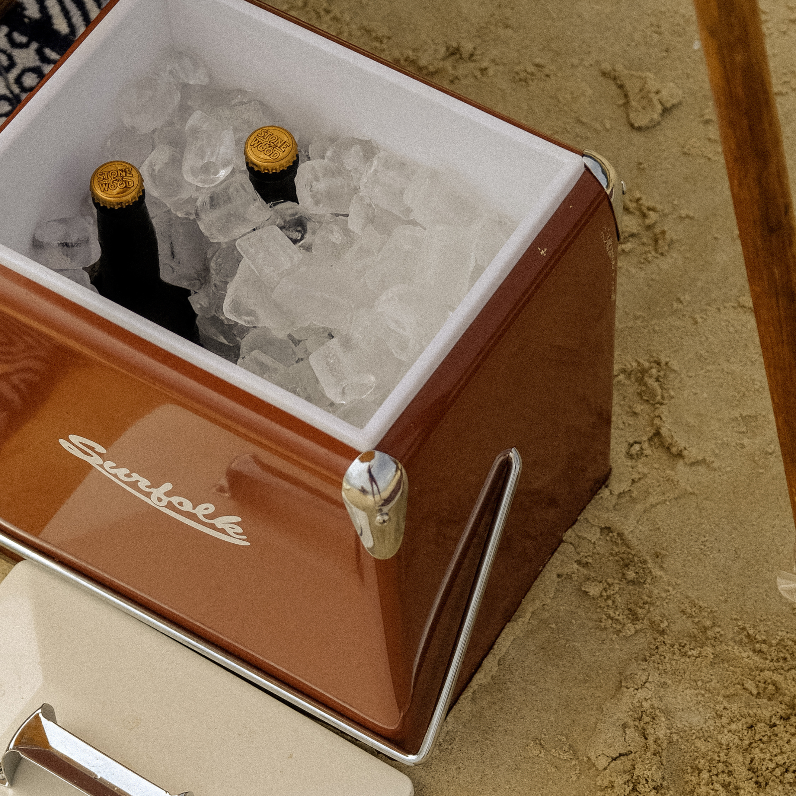 Retro Cooler Box